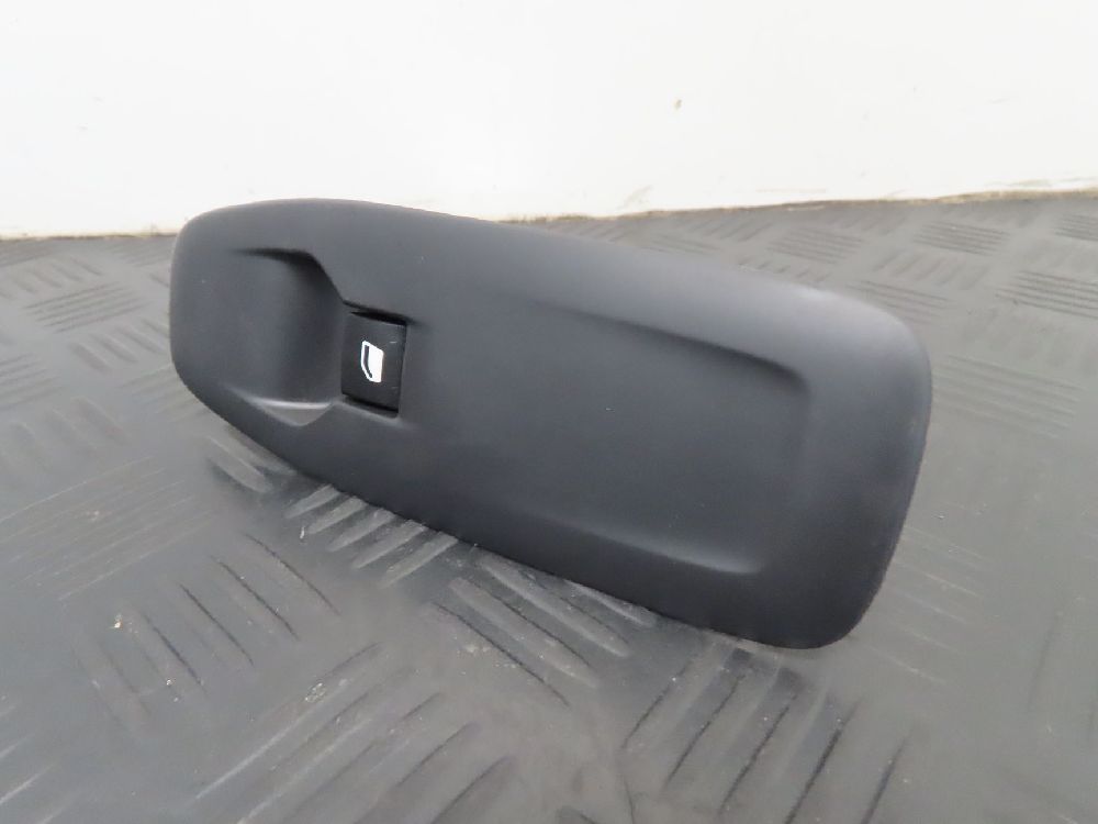 COMMANDE LEVE-GLACE PORTE AVD 2 - Auto Moto Center