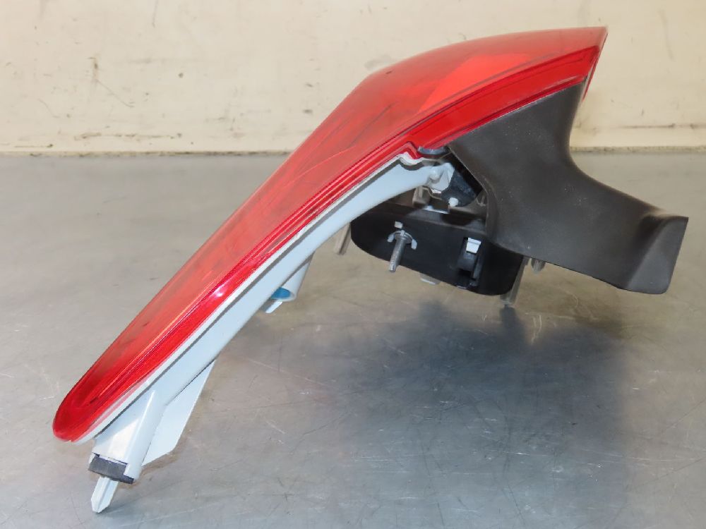 FEU ARD 4 - Auto Moto Center