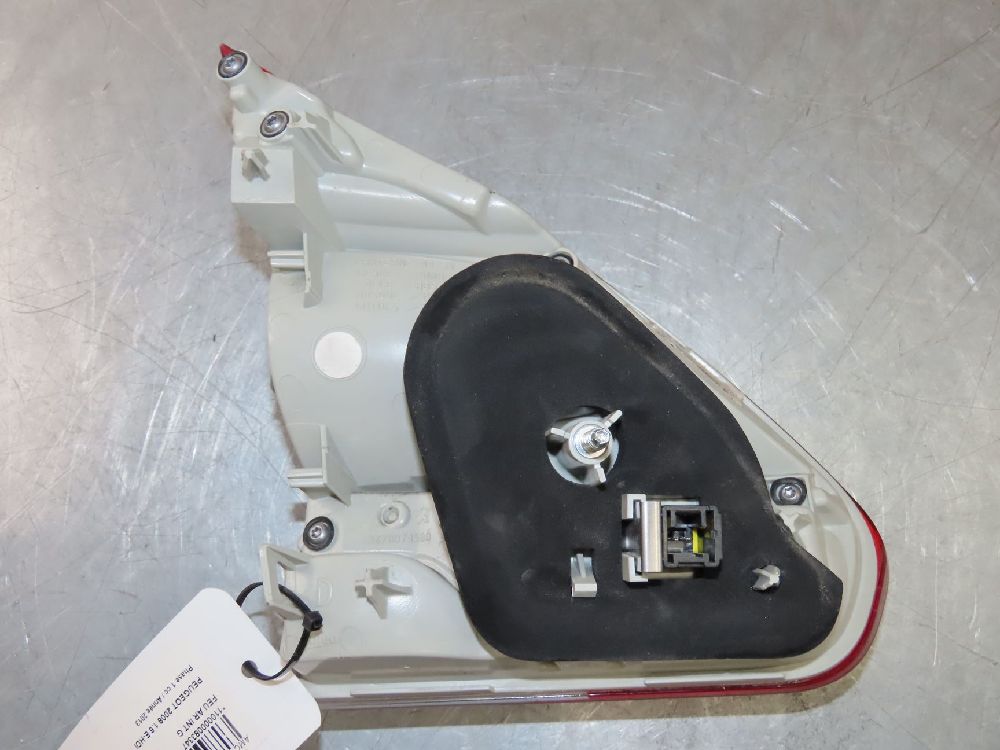 FEU AR INT G 2 - Auto Moto Center