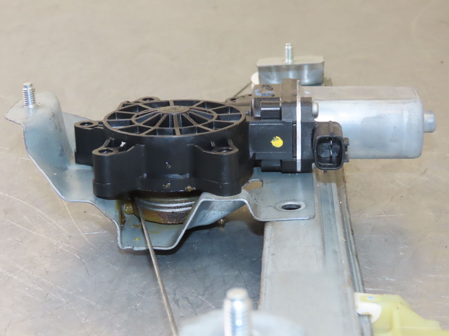 MECANISME+MOTEUR LEVE-GLACE ARD 2 - Auto Moto Center